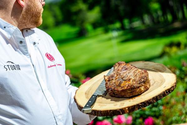 Le Bistrot de Norges · Restaurant à Norges-la-Ville · Golf de Dijon · Chef